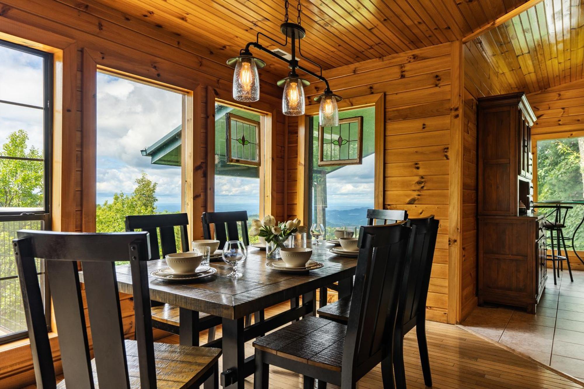 Вилла Elevista - Quaint&Private-Views-Hottub-Pooltable-Bears-3 Clubhouse Pools Гатлинбург Экстерьер фото