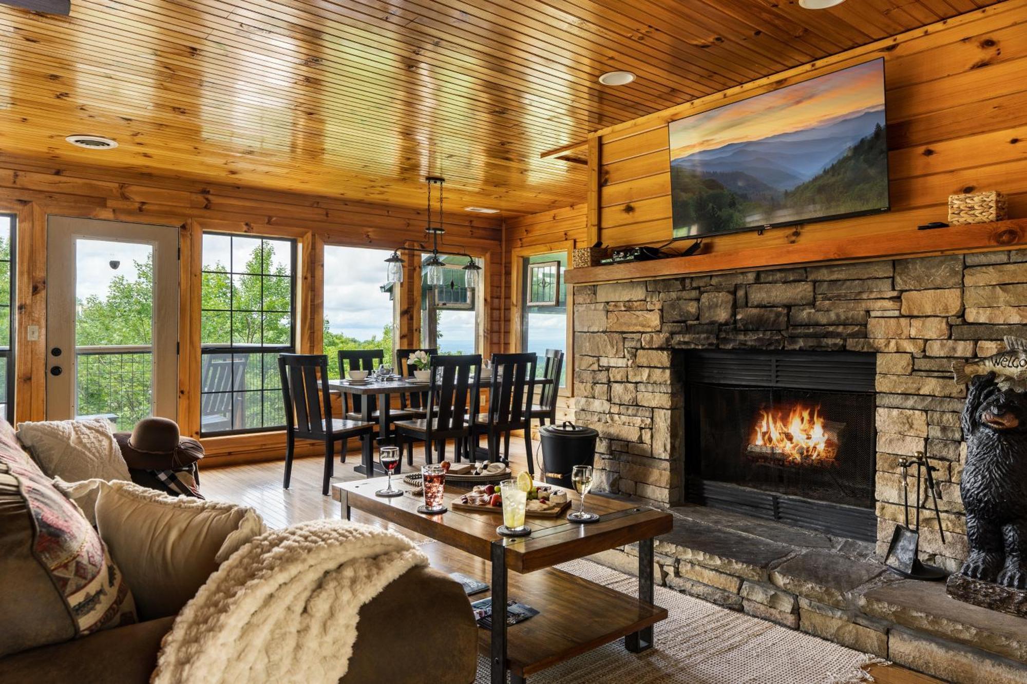 Вилла Elevista - Quaint&Private-Views-Hottub-Pooltable-Bears-3 Clubhouse Pools Гатлинбург Экстерьер фото